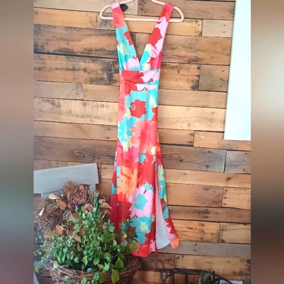 It's About Lola Boutique Dress - Picture 1 of 7